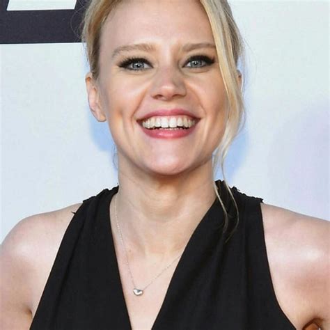 <b>McKinnon</b> comes from a family of four, as she was born and raised in Sea Cliff, New York. . Kate mckinnon naked